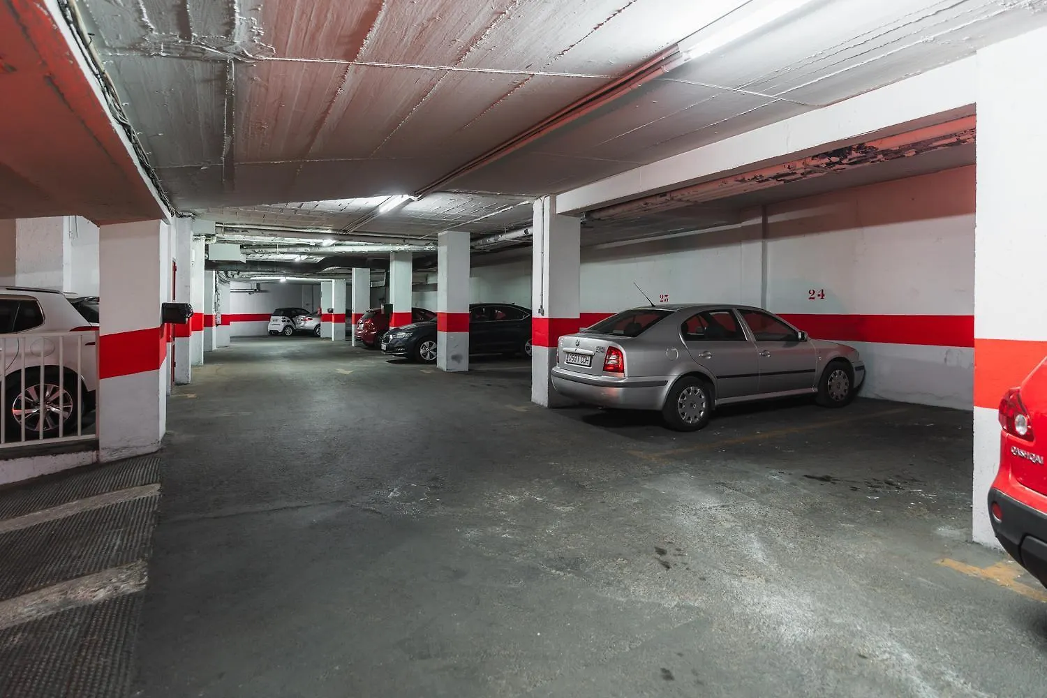 Avenida Del Sur Con Parking Apartment Granada